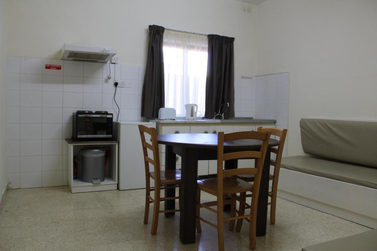 קאורה Huli Hotel & Apartments מראה חיצוני תמונה